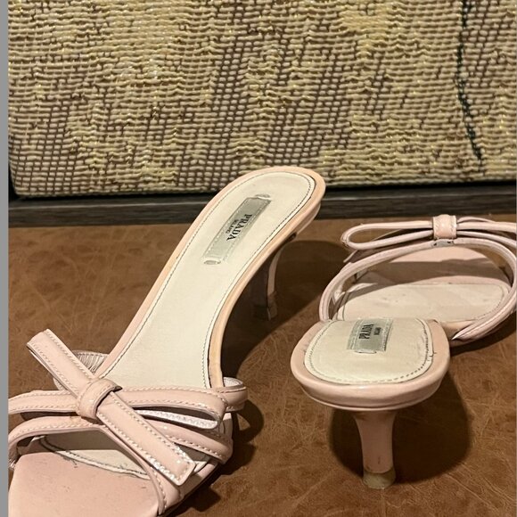 PRADA Strappy low kitten heel in black (worn and loved) - Picture 2 of 3